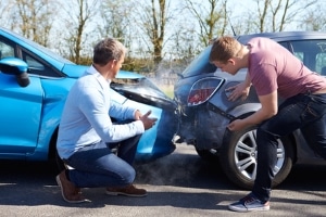 Können Sie für Ihr Auto eine Versicherung trotz laufender Insolvenz abschließen?