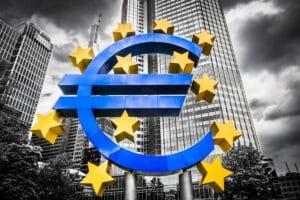 Die Europäische Zentralbank spielt bei der Giralgeldschöpfung eine entscheidende Rolle.