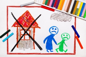 Werden Mietpreise zur Schuldenfalle, droht eine Räumungsklage durch den Vermieter.