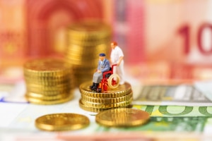 Mit Schulden ins Pflegeheim: Wer zahlt?