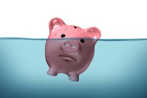 Droht Freiberuflern, Selbstständigen oder kleinen Unternehmen aufgrund des Coronavirus eine Insolvenz, können sie unbürokratische Finanzspritzen bekommen.