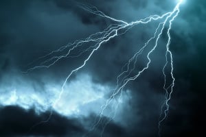 Die Linksfraktion fordert ein generelles Verbot von Stromsperren zulasten zahlungsunfähiger Verbraucher.