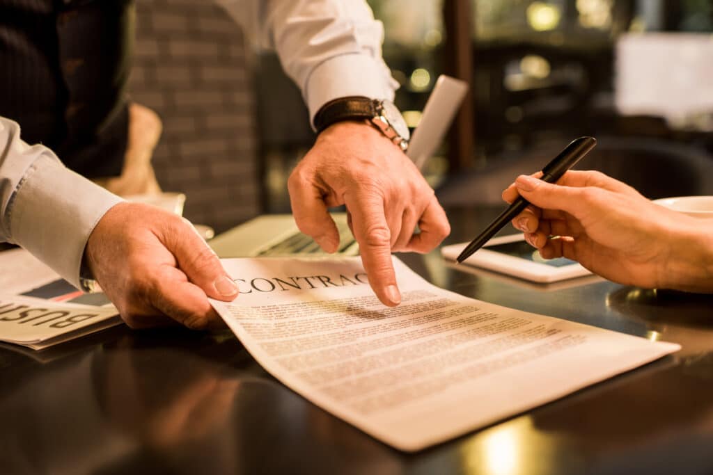 Vertragliche Haftung laut BGB Definition & Beispiel